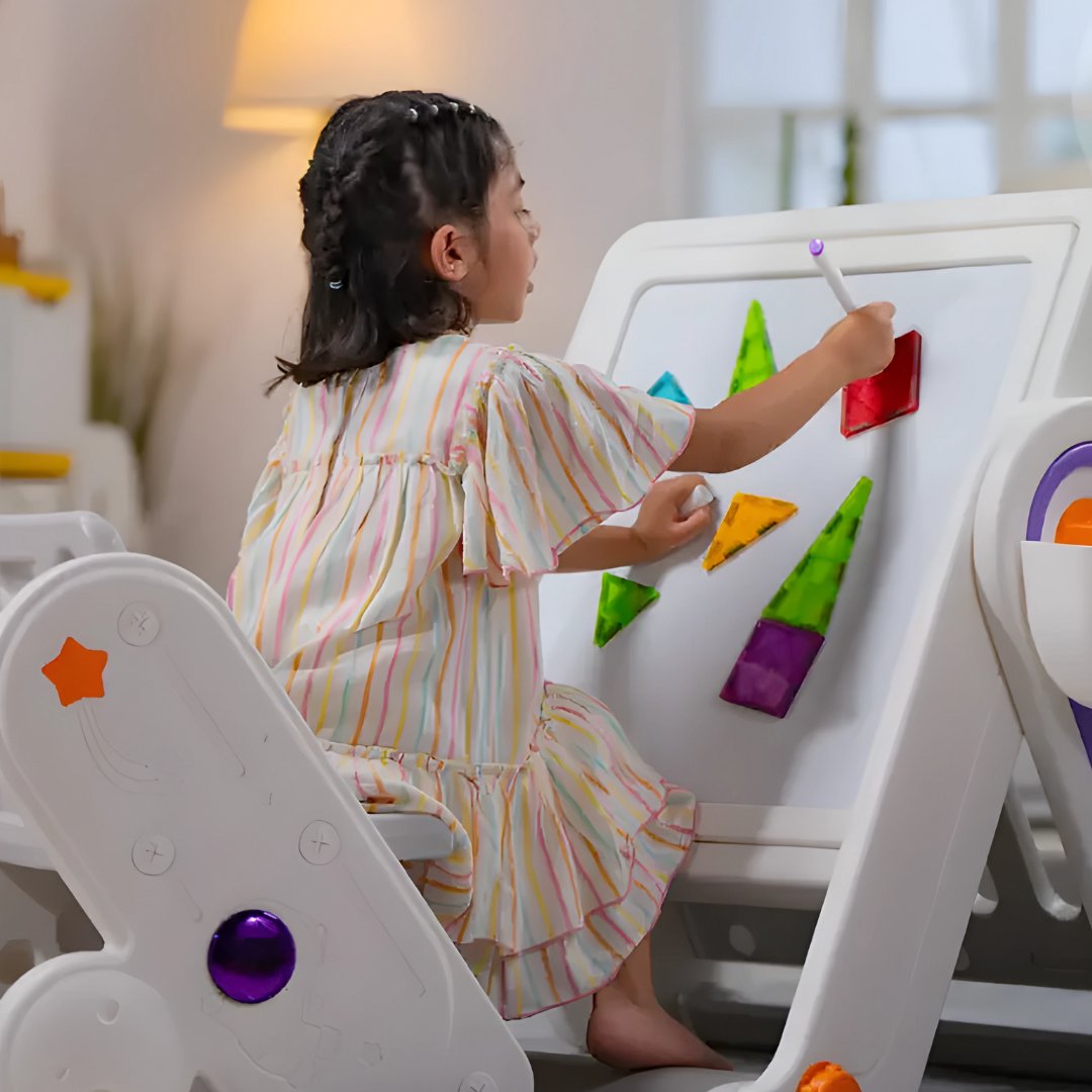 Adjustable Premium HDPE Multifunction Desk: Creative Play & Study
