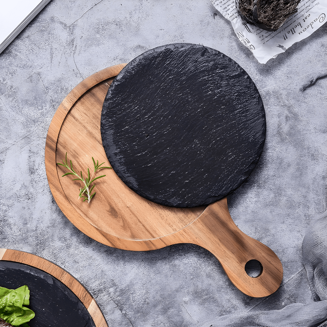 Wooden steak and pizza tray with slate plate and handle – available in Lebanon