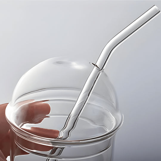 Premium borosilicate glass tumbler with straw and dome lid – reusable cup for juice, smoothies, cocktails, yogurt, milk, tea, and iced coffee.