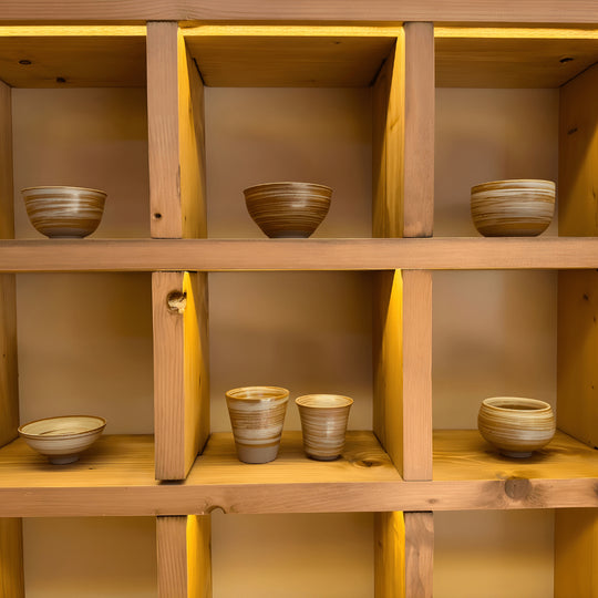 Handmade retro stoneware tea cup set of 7 pieces in warm earth tones, ideal for tea or coffee, displayed with size details – perfect for Beirut homes.