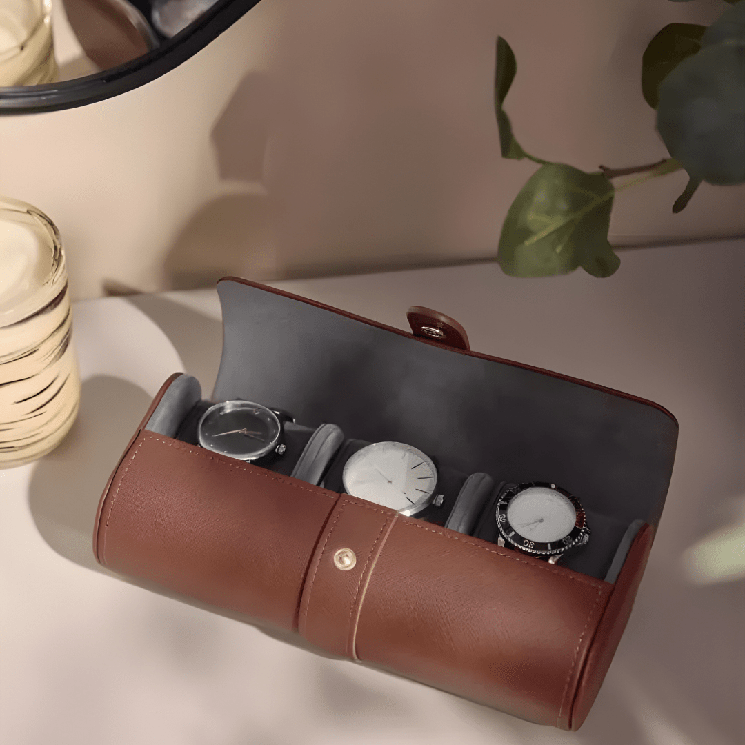 AURIOL 3-slot brown travel watch case Beirut Lebanon