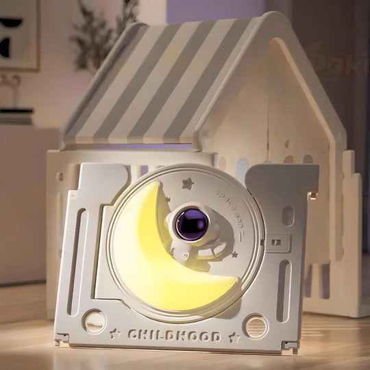 حظيرة لعب قابلة للطي على شكل رائد فضاء مع إضاءة LED 120 × 180 × 65 سم