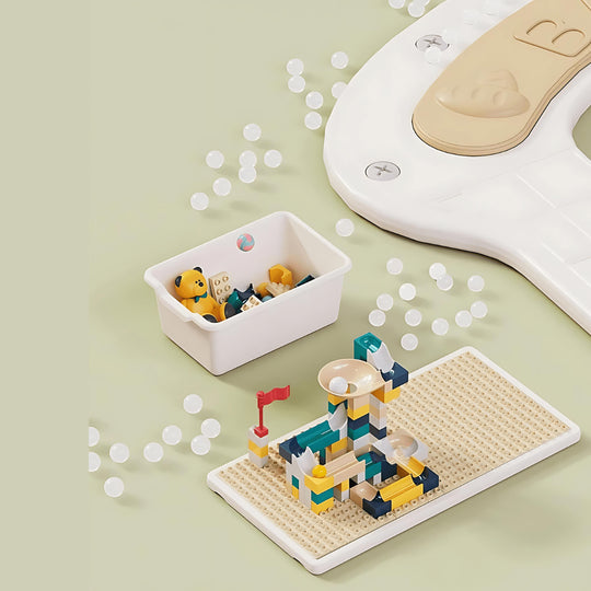 مجموعة لعب منزلية جميلة للأطفال داخلية وخارجية مع مكعبات بناء وسجادة لعب