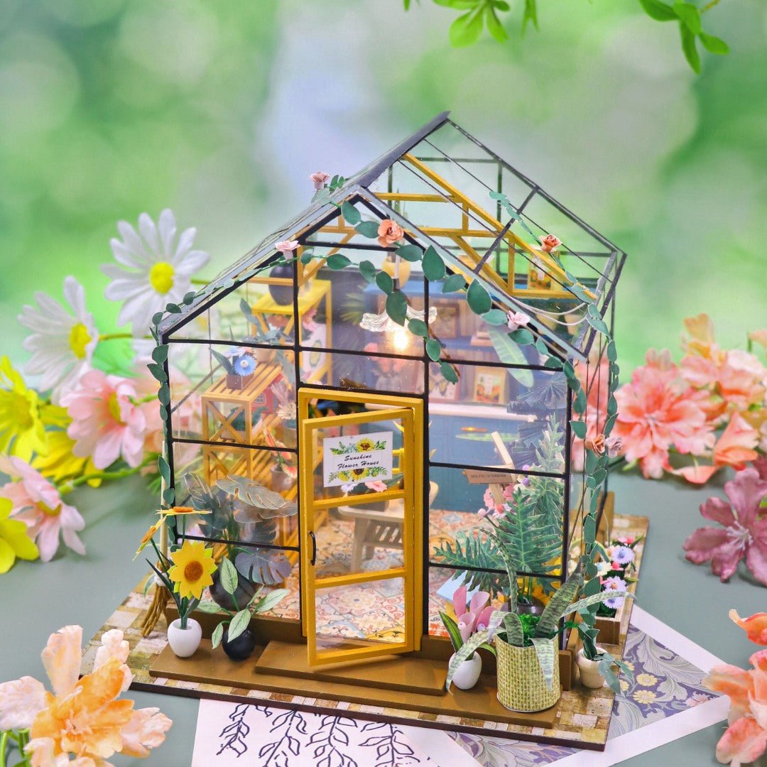 Miniature Flower House with LED Light