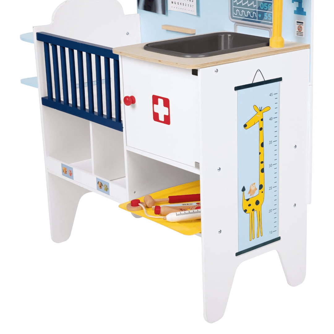 Playtive 2-In-1 Wooden Medical And Veterinary Cabinet