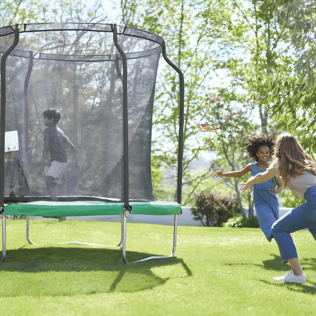 CRIVIT Trampoline Ø 244 cm with safety enclosure for kids – outdoor use