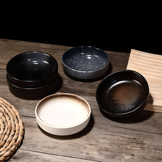 Handmade 100ml round ceramic dish in 5 colors, ideal for soy sauce, vinegar, ketchup, and table condiments – elegant seasoning dish for Beirut homes