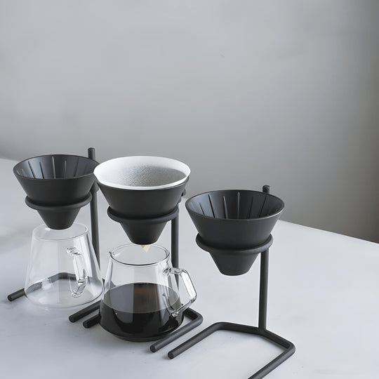 3-piece pour over coffee set with 600ml borosilicate glass jug, dripper, and metal stand – perfect for brewing 1–4 cups in Beirut Lebanon