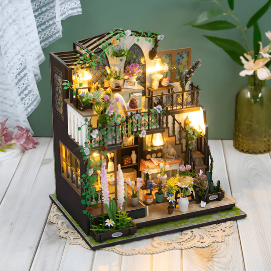 Darcy Flower House DIY miniature kit with LED lights, music & plexiglass cover – Beirut Lebanon