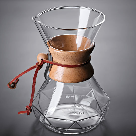 Octagon Chemex 800ml glass coffee brewing pitcher with modern pour-over design