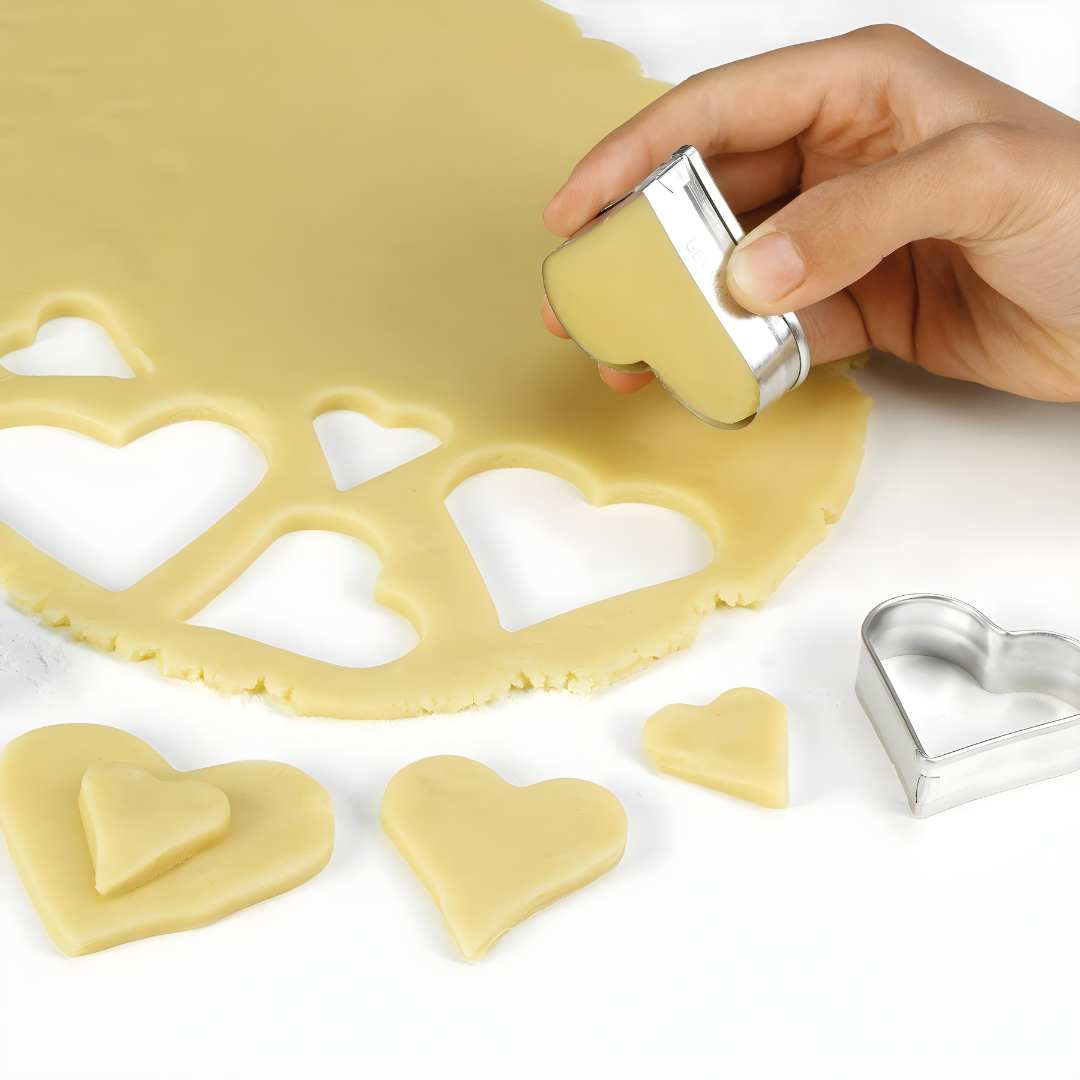 ZENKER Heart Shape Cookie Cutter Set – 3 Stainless Steel Pieces for Baking