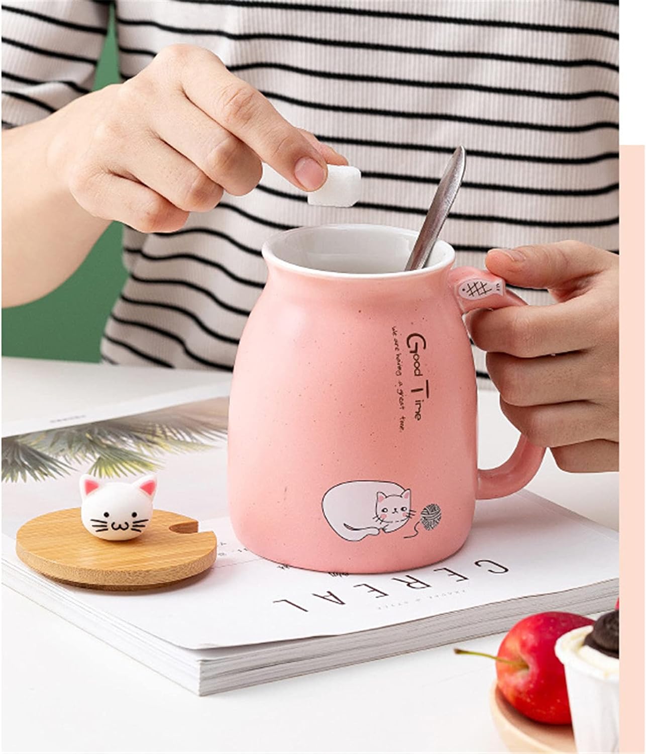 Cute Ceramic Cat Mug With Lovely Kitty lid Stainless Steel Spoon 420ml