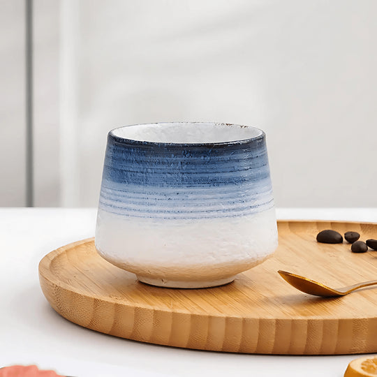 Hoge kwaliteit retro grof aardewerk kopje