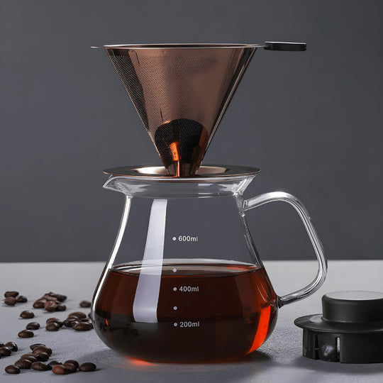 Modern 600ml pour over coffee maker with clear glass carafe and reusable stainless steel filter – perfect for Beirut coffee lovers