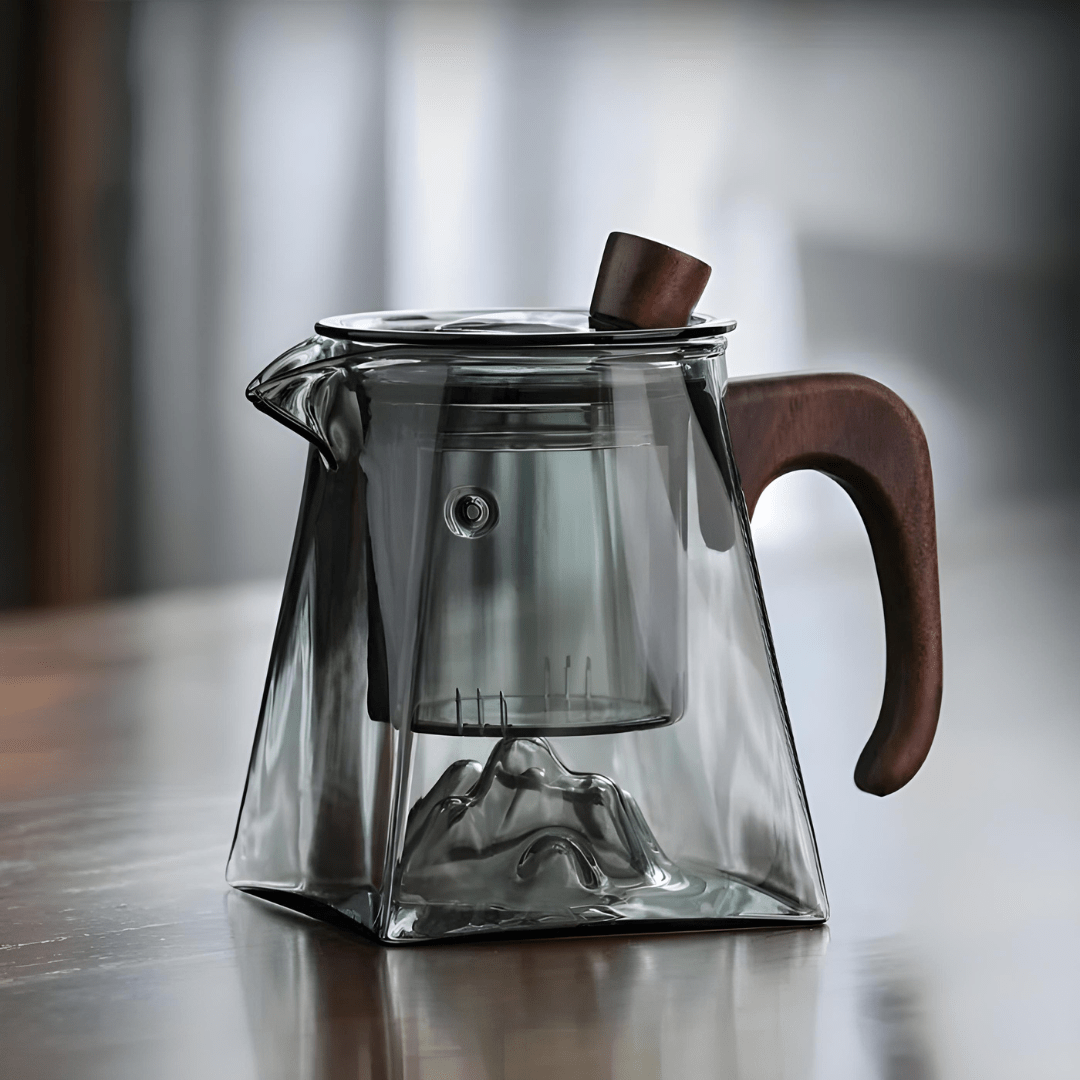 Modern 500ml glass teapot with wooden handle and removable infuser – heat-resistant teaware Lebanon