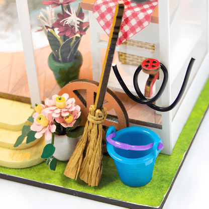 Sunshine Flower Miniature Kit with LED & Dust Cover