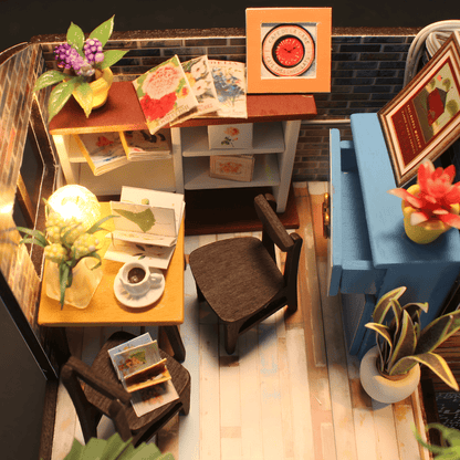 DIY Miniature Coffee House – LED, Music & Dust Cover