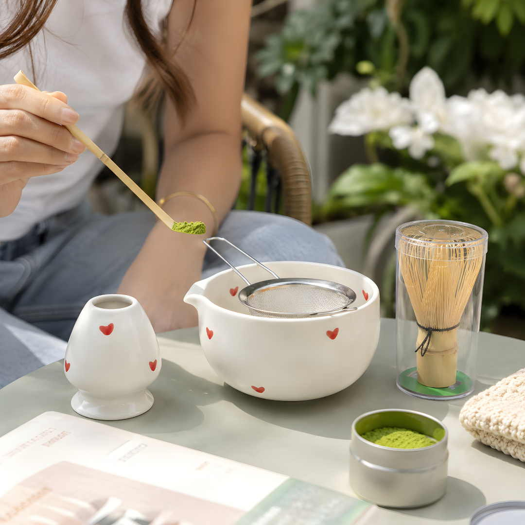 Matcha tea set with heart design 5 pieces 500ml bowl bamboo whisk strainer scoop gift box