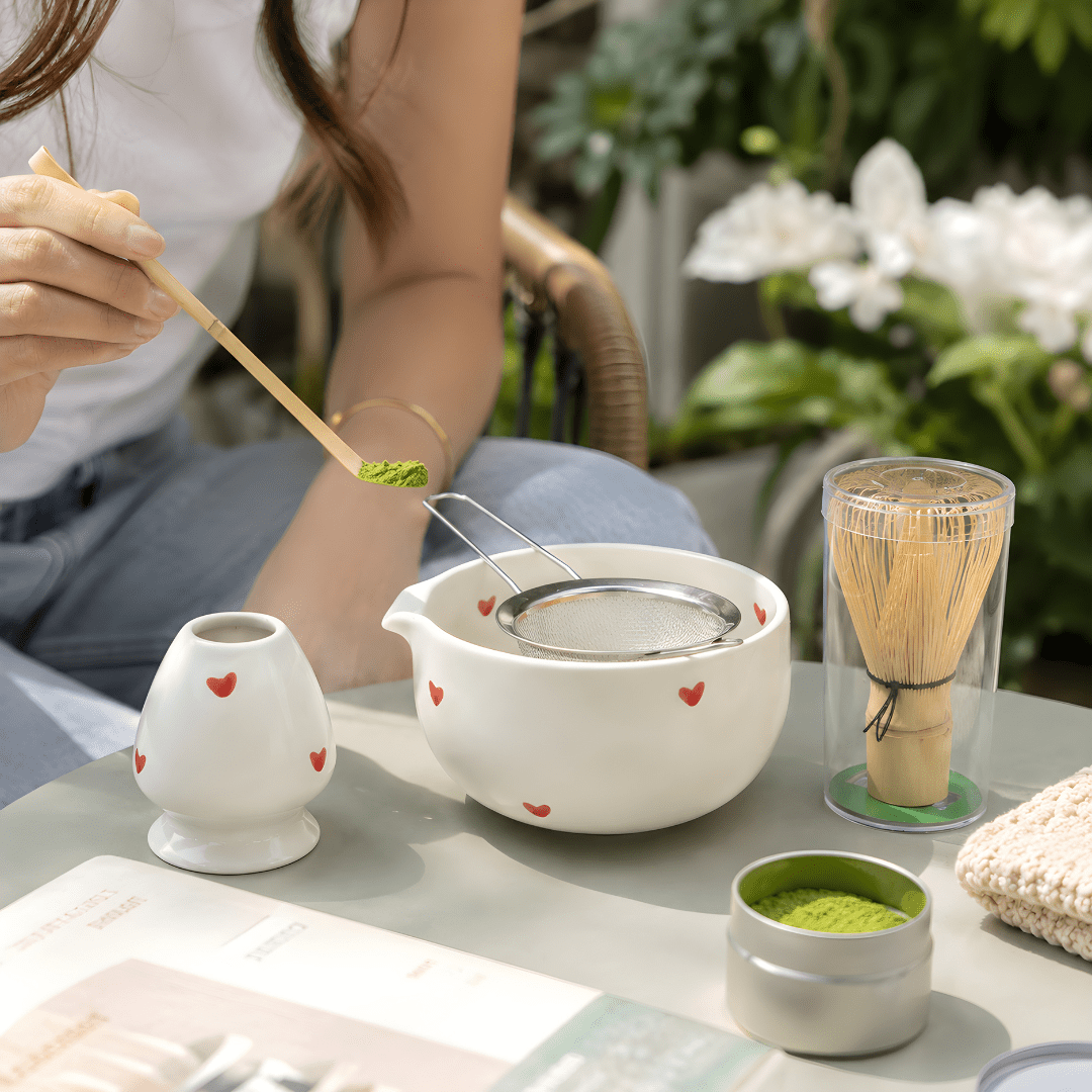 Matcha tea set with heart design 5 pieces 500ml bowl bamboo whisk strainer scoop gift box