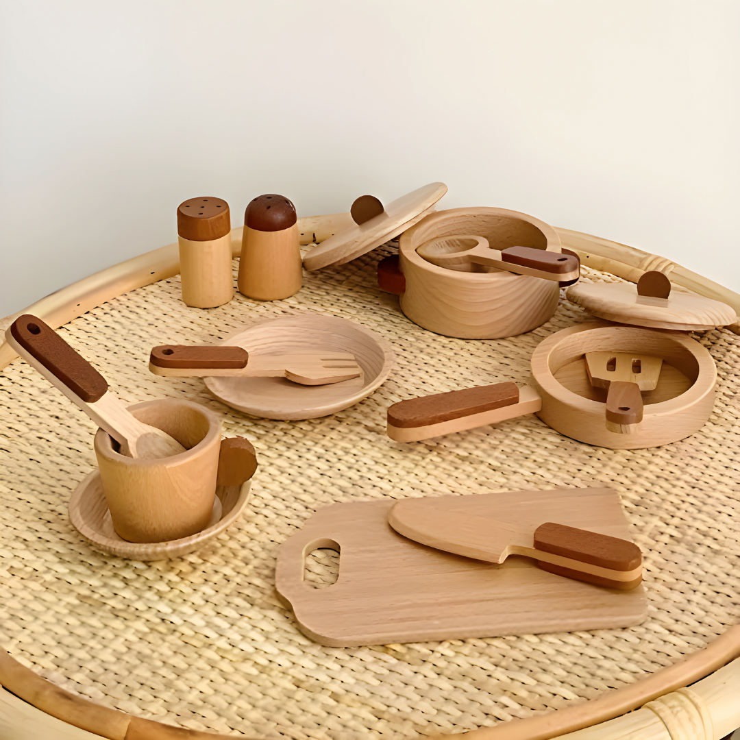 Premium Wooden Cooking utensils Pretend Play Set 15 Pieces 3 years +