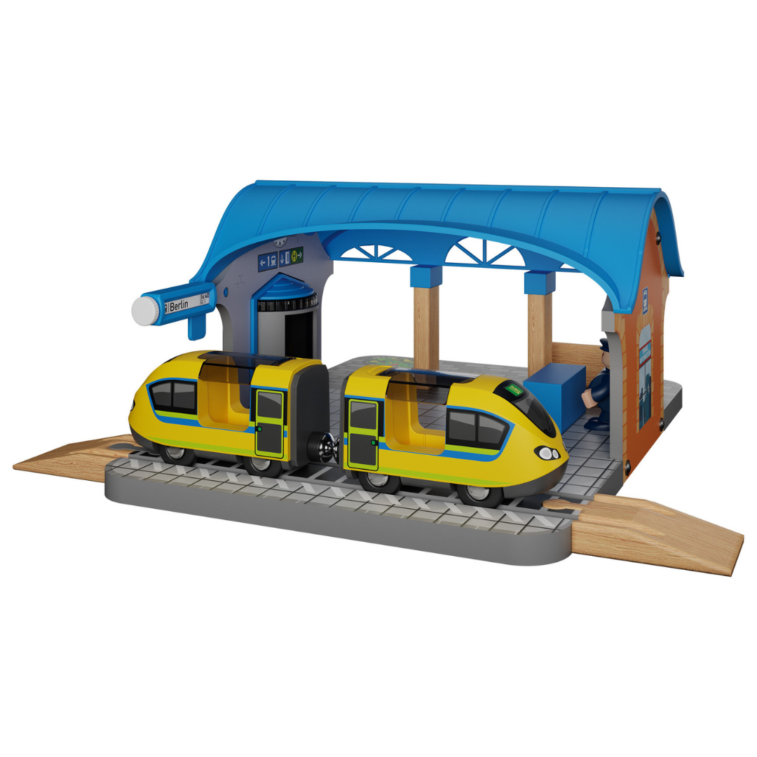 Playtive Train Station 8 Pieces Set