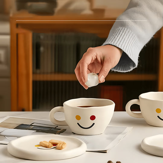 Keramische beker Koreaanse stijl handbeschilderd gele glimlach 260 ml