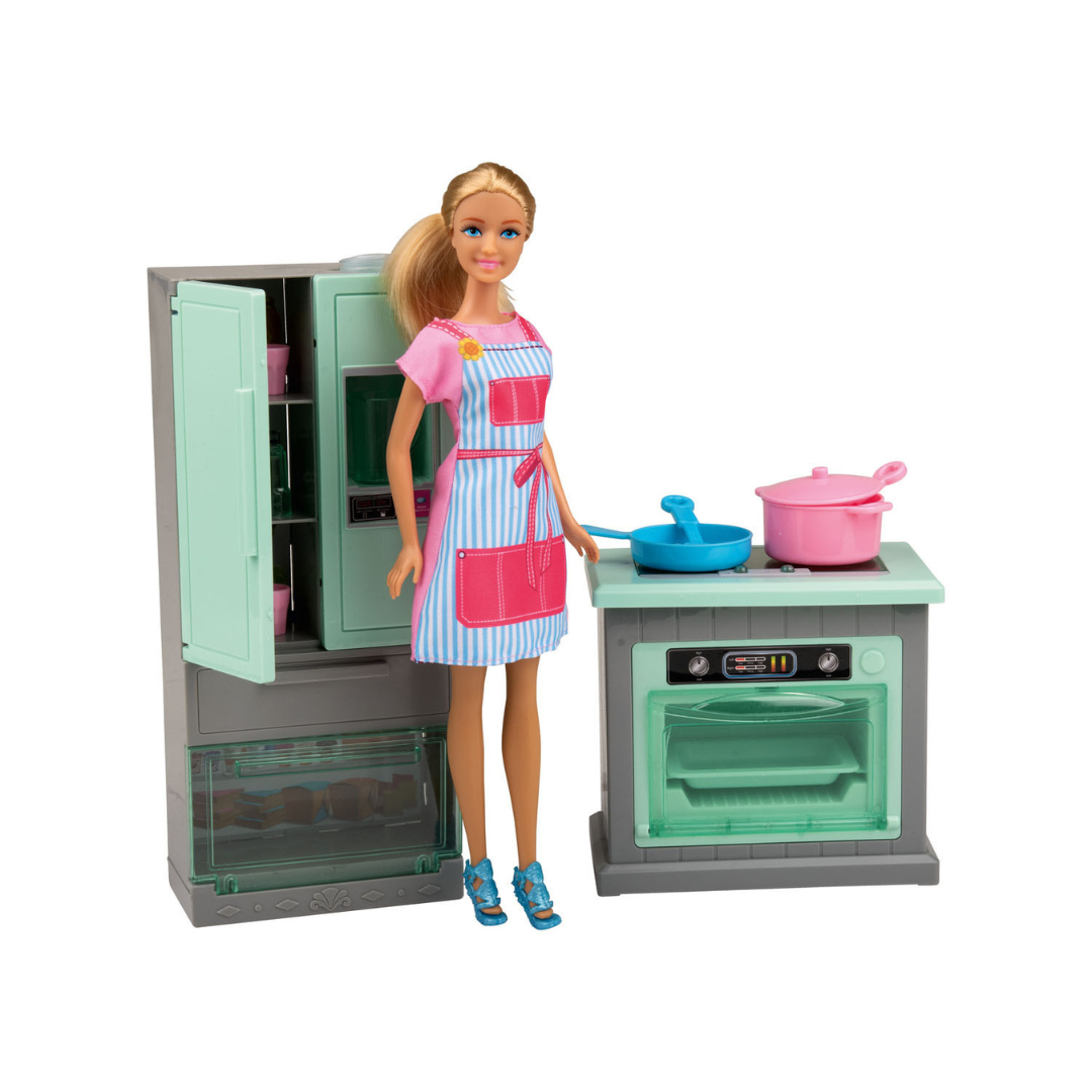 Playtive Stella Fashion Doll With Kitchen