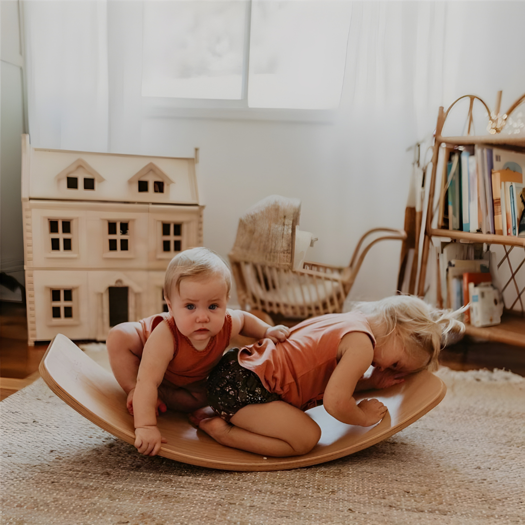 Curved Wooden Multi-Function Balance Board