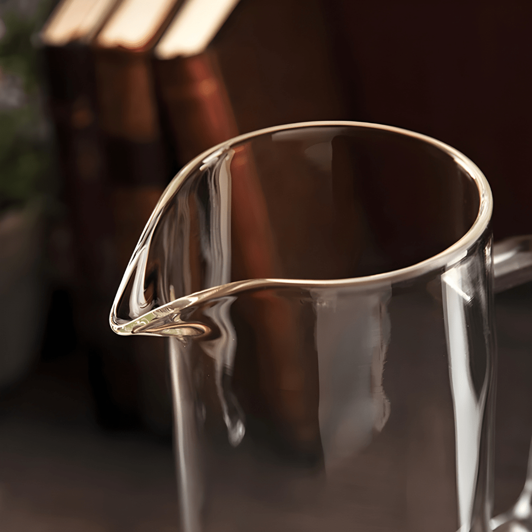 Borosilicate glass pitcher set with green handle and 6 cups – Beirut