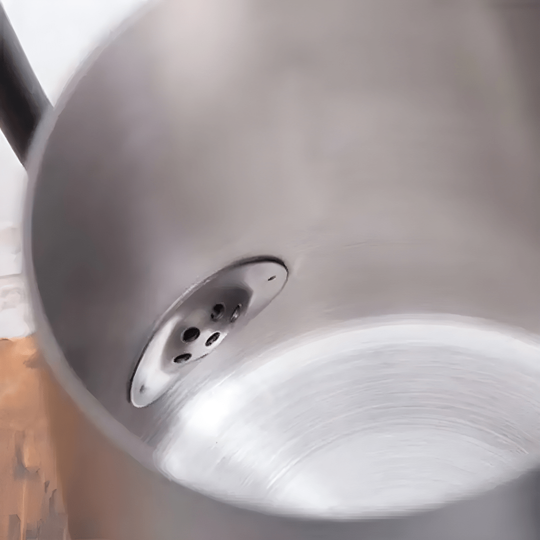 550ml gooseneck coffee kettle with thermometer and wooden handle – matte black, blue, and white – Lebanon