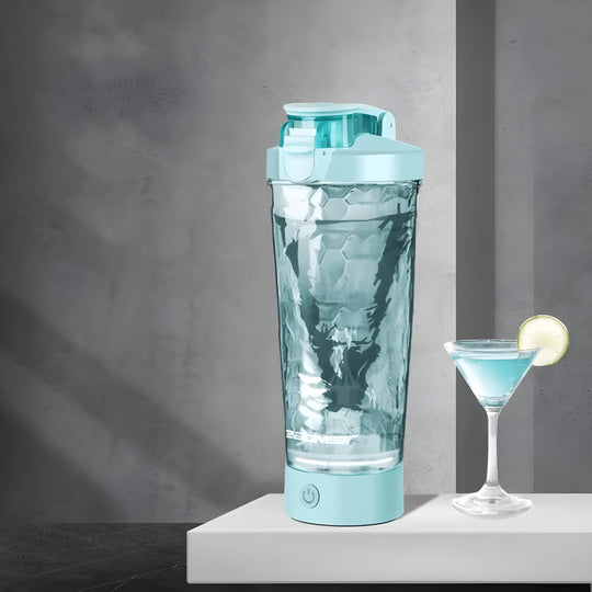 700ml automatic electric mixing cup with leak-proof Tritan bottle, one-click operation, and Type-C charging – ideal for protein and drink powders in Beirut