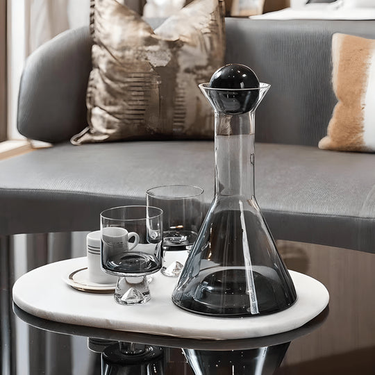 Handmade 1500ml crystal glass decanter with round glass lid and 4 gradient black glasses – luxury drinkware set ideal for Beirut homes and events