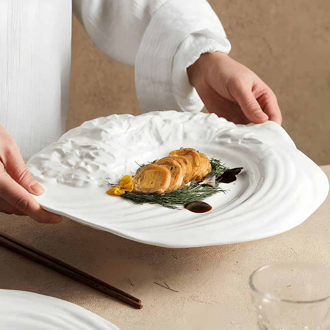 White coral porcelain plate with tidal wave texture – 25cm or 30cm – Lebanon