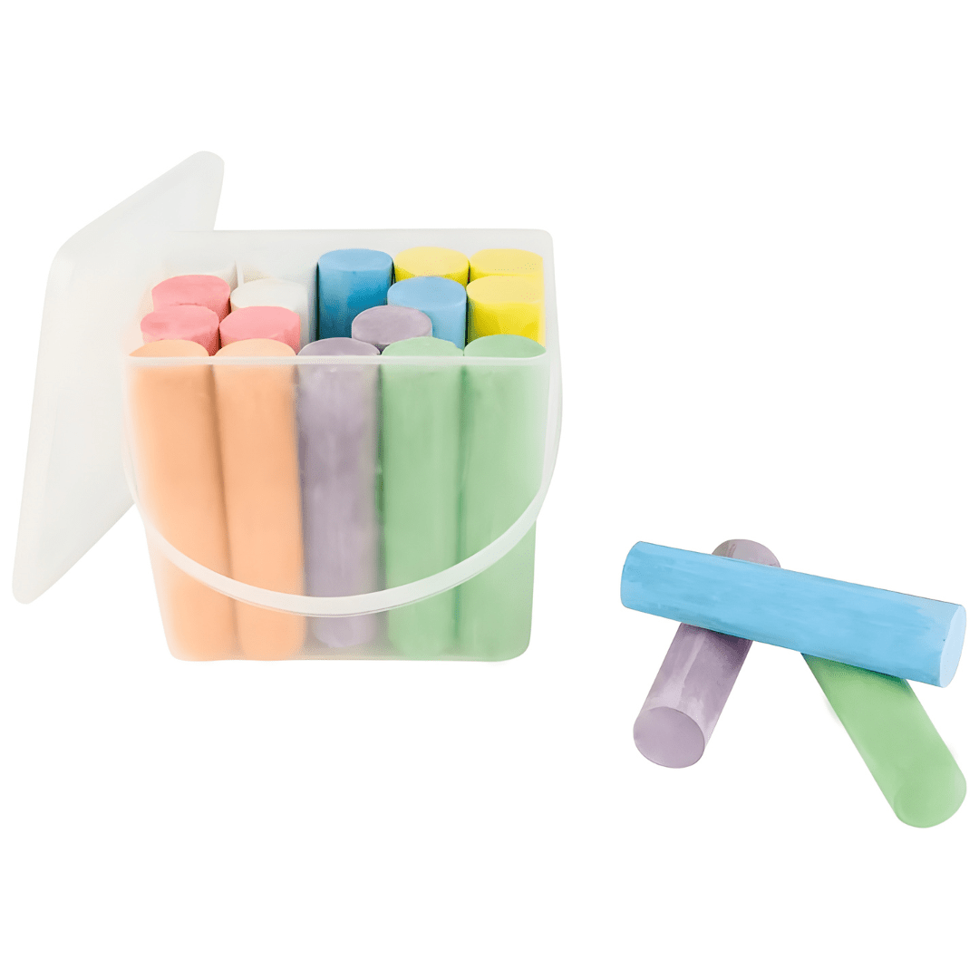 Playtive chalk bucket 20pcs set – colorful, washable sidewalk & blackboard chalk for kids in Lebanon. Includes 7 bright colors, safe & fun for ages 2+.