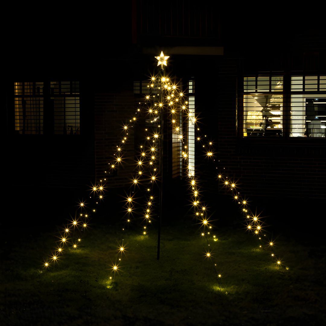 Livarno Home Christmas tree-style outdoor fairy lights with 200 warm white LEDs, timer function, and star topper – festive garden decor Beirut Lebanon