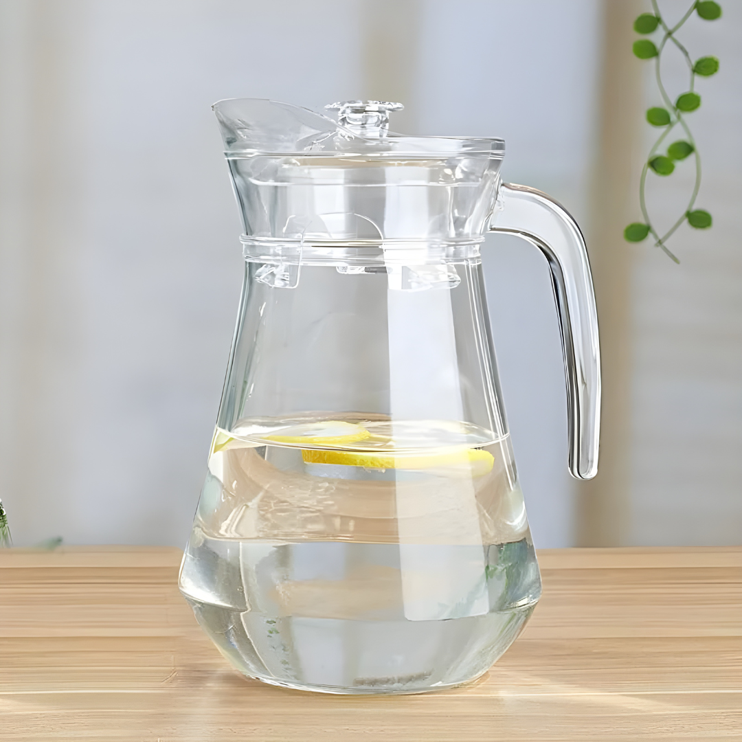 Sleek 1.4L Clear Glass Pitcher with Lid – Perfect for Serving Refreshing Beverages