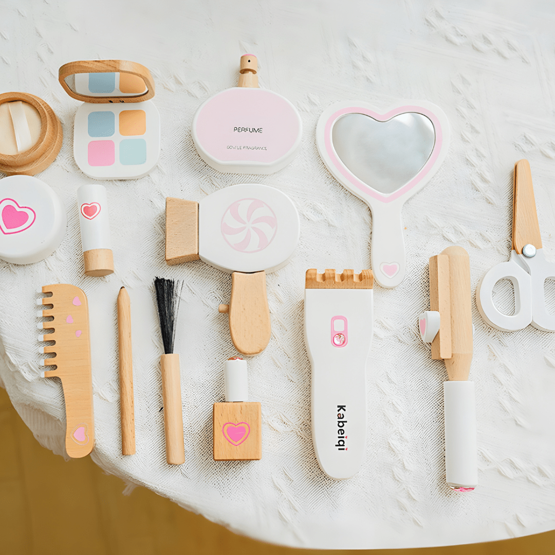 Wooden kids makeup set for girls with cosmetic bag Lebanon – pretend play beauty toy set