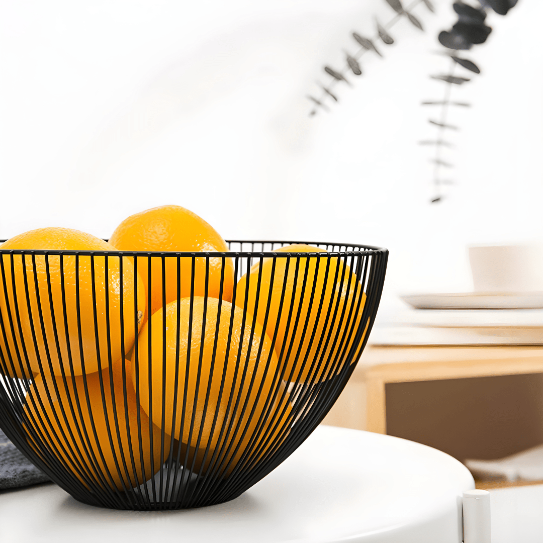 Black metal mesh fruit basket with modern design – kitchen and home decor
