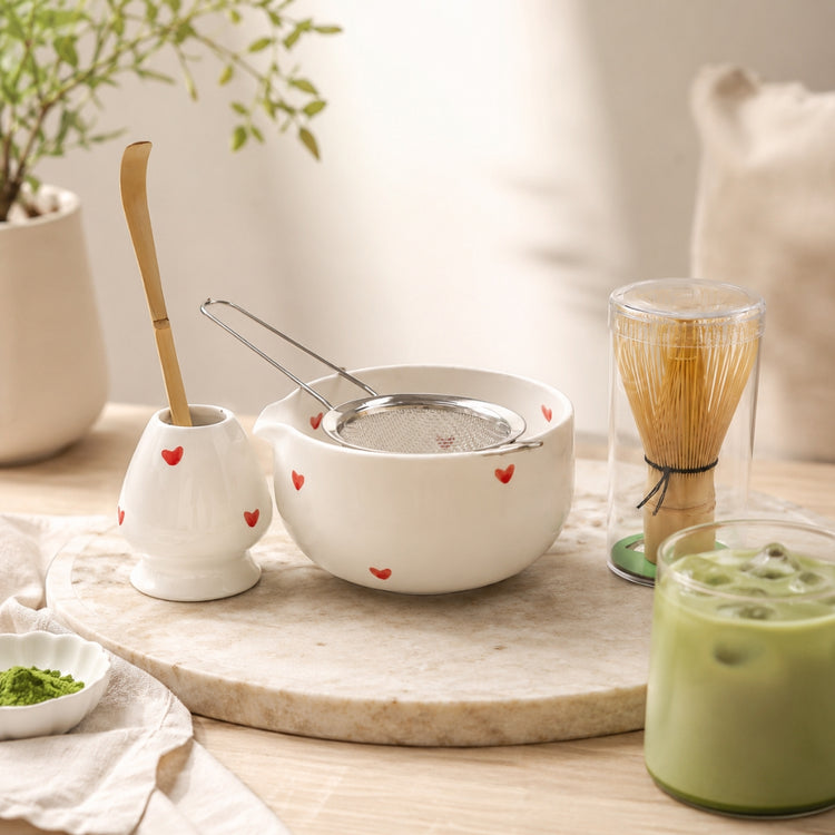 Matcha tea set with heart design 5 pieces 500ml bowl bamboo whisk strainer scoop gift box