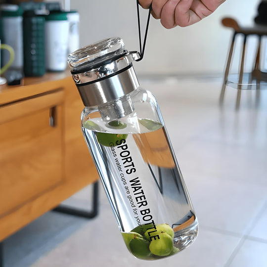 750ml borosilicate glass water bottle with tea and fruit infuser, stainless steel filter, neoprene carrying sleeve – ideal for Beirut lifestyle