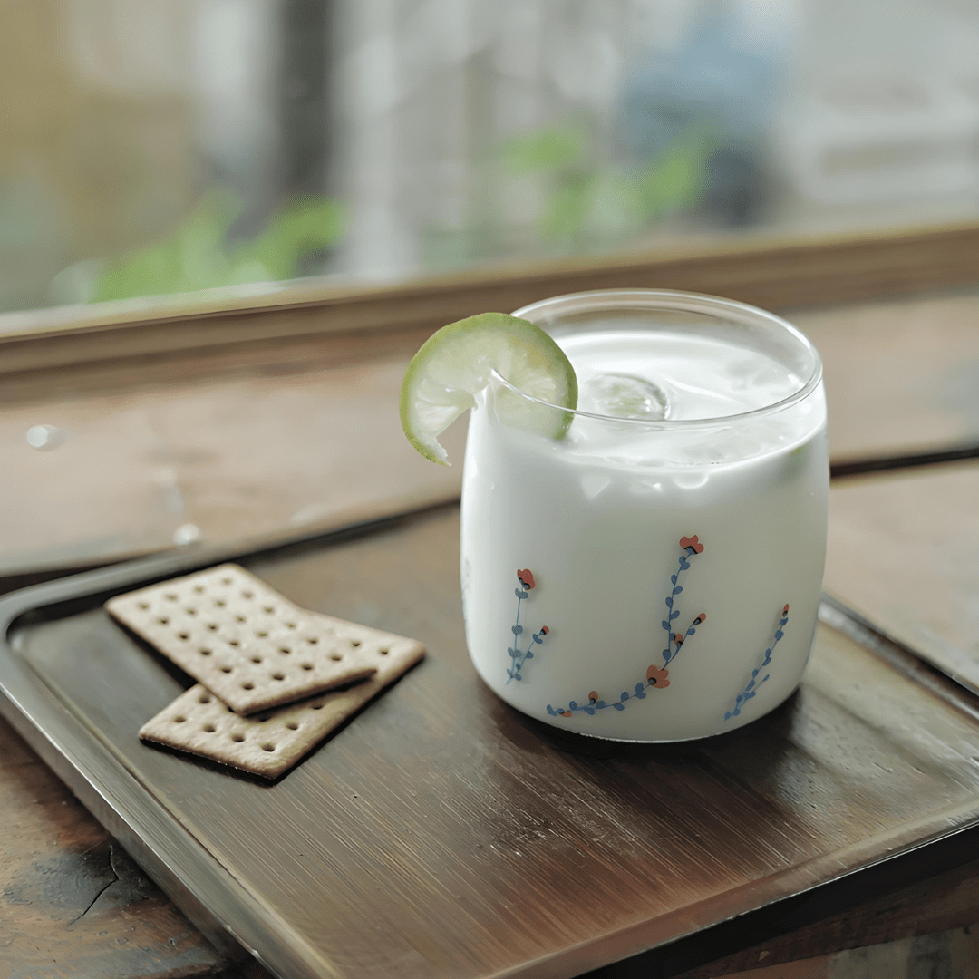 300ml heat-resistant borosilicate glass cups with elegant floral and botanical patterns — perfect for serving coffee, tea, juice, or desserts in Beirut homes and cafés.