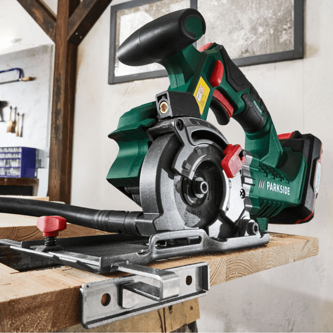 PARKSIDE CORDLESS PLUNGE-CUT CIRCULAR SAW PTS 20-LI A1 - EUROPEAN HOUSE HOLD