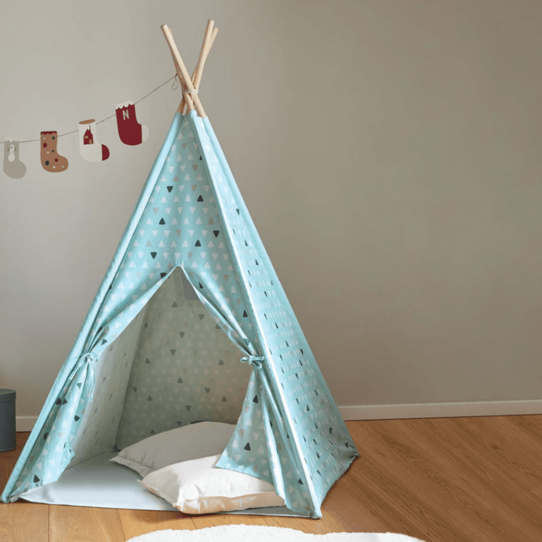 PLAYTIVE PLAY TEEPEE TENT - EUROPEAN HOUSE HOLD