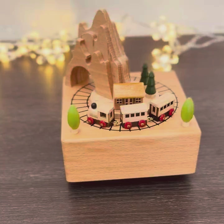 تحميل الفيديو: Premium Handmade Wooden Mountain Music Box