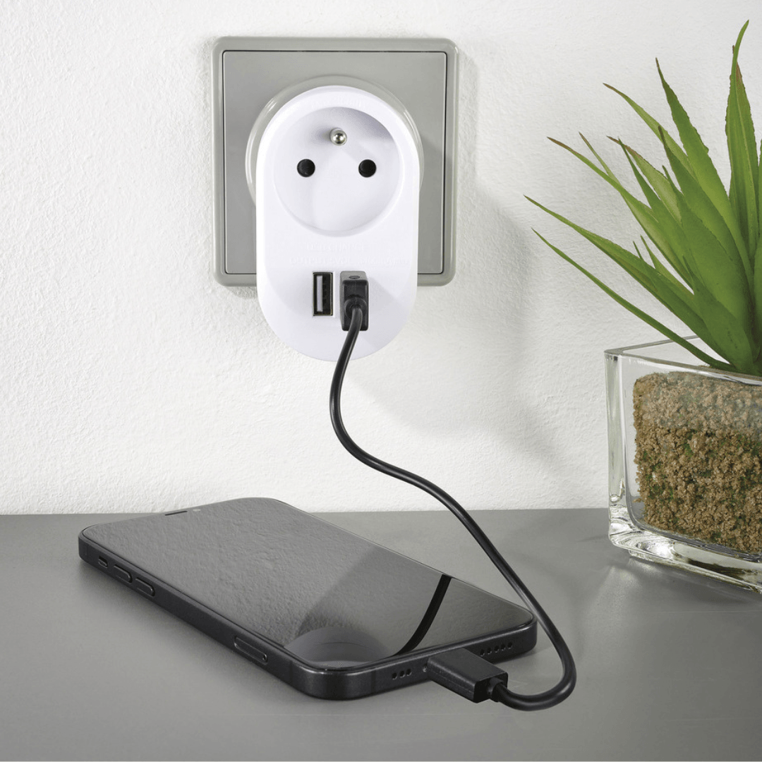 SILVERCREST® Electrical outlet with USB ports - EUROPEAN HOUSE HOLD